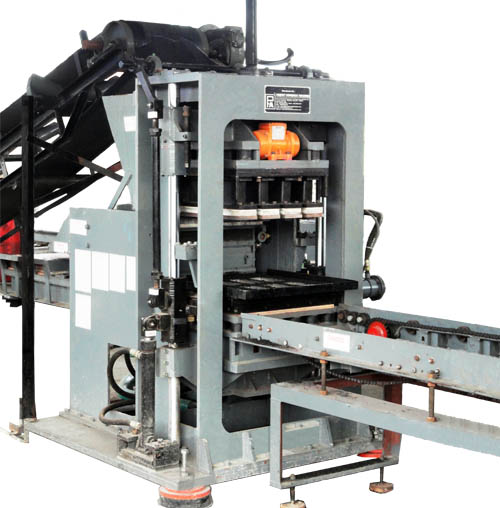 Hollow Block-Making Machine In Morena